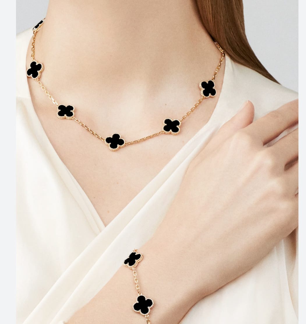 Necklace Daisy Flower Stunner