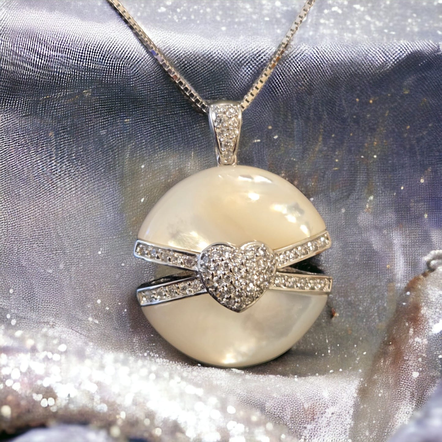 Necklace Mother of Pearl Heart