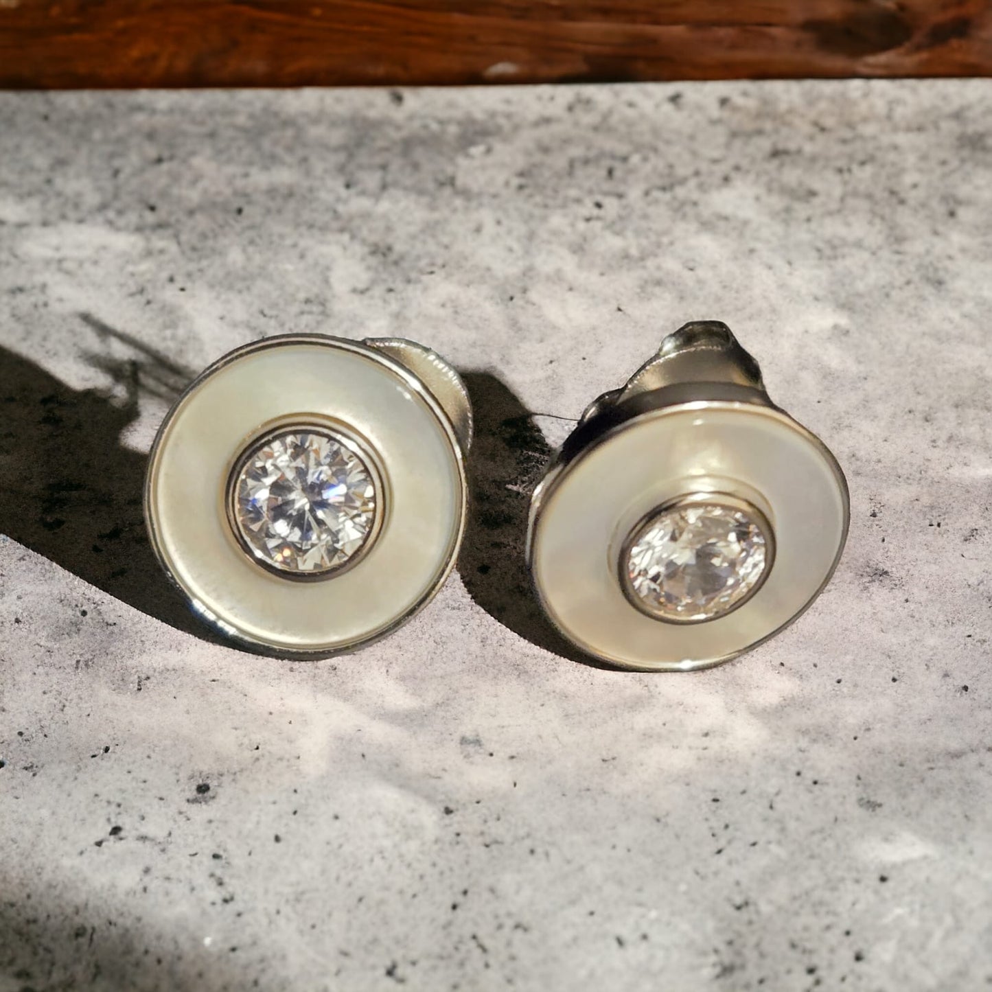 Mother Of Pearl Stud