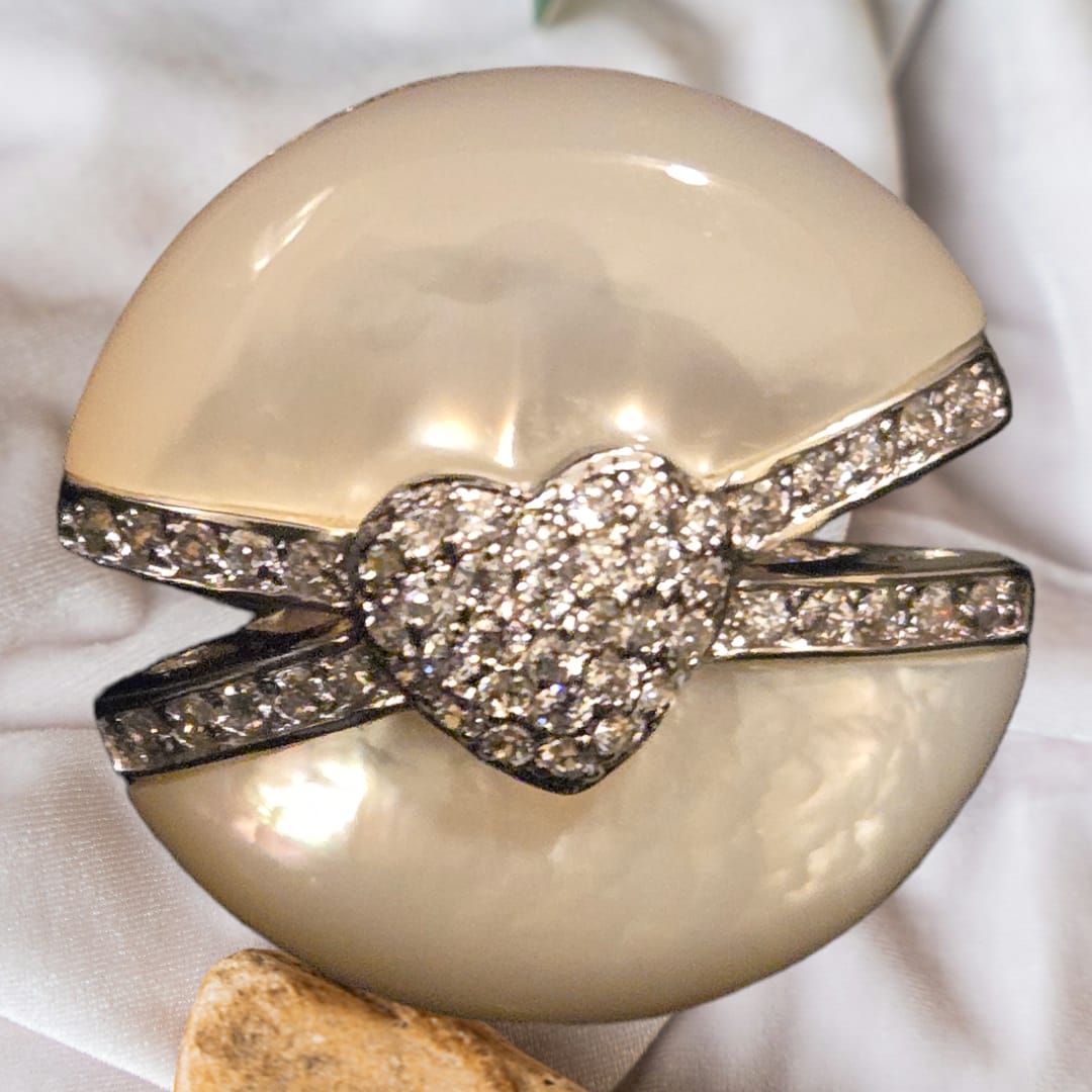 Necklace Mother of Pearl Heart