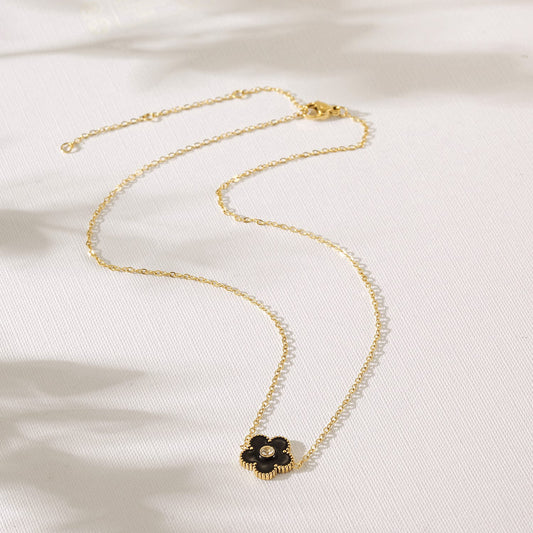Black Onyx  Daisy Necklace