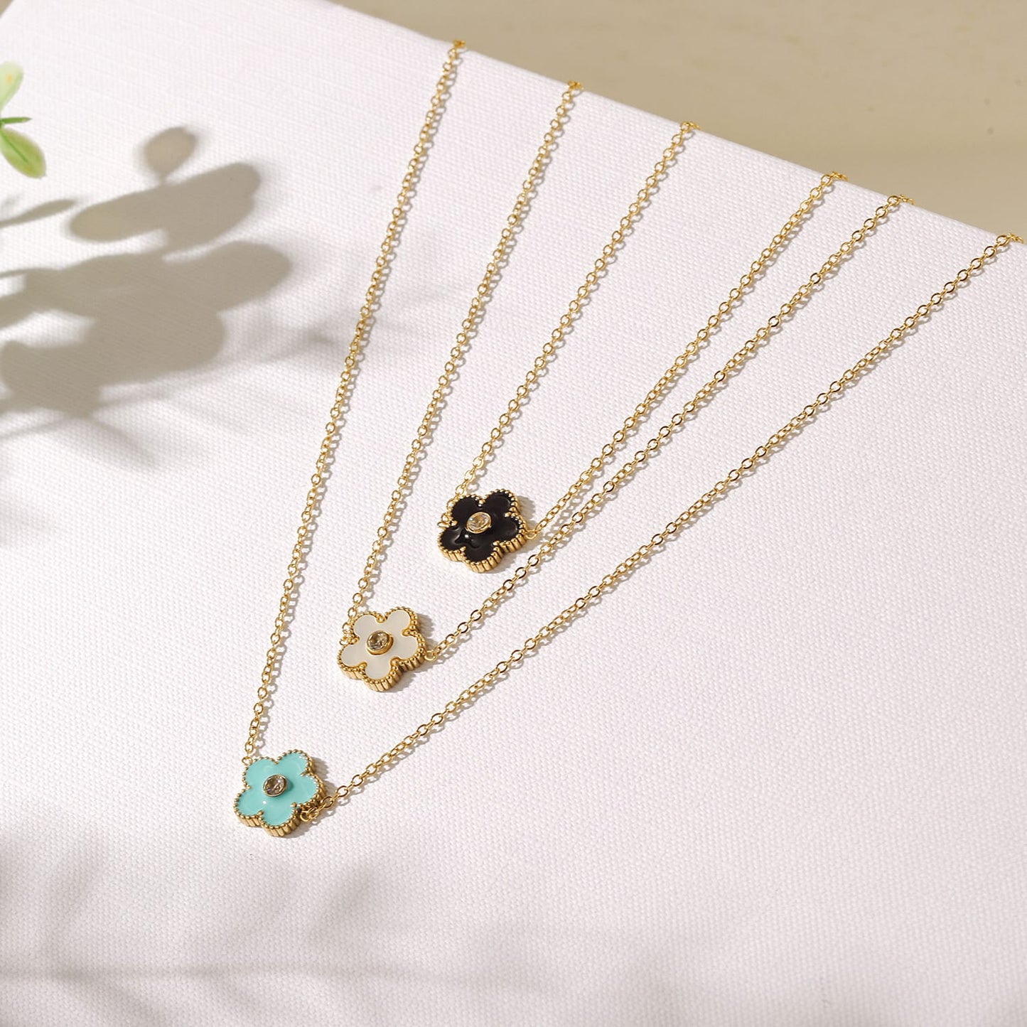 Black Onyx  Daisy Necklace